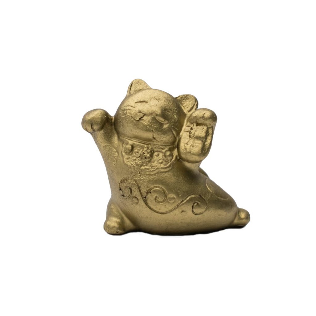 Maneki neko - bronzová mávající kočička malá - feng shui