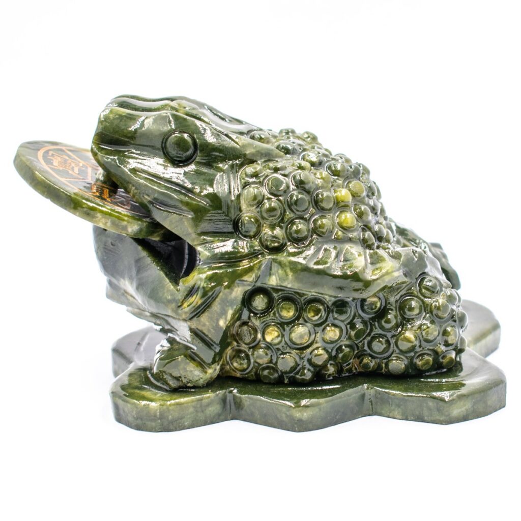 Třínohá žába - nefritová soška - feng shui střední
