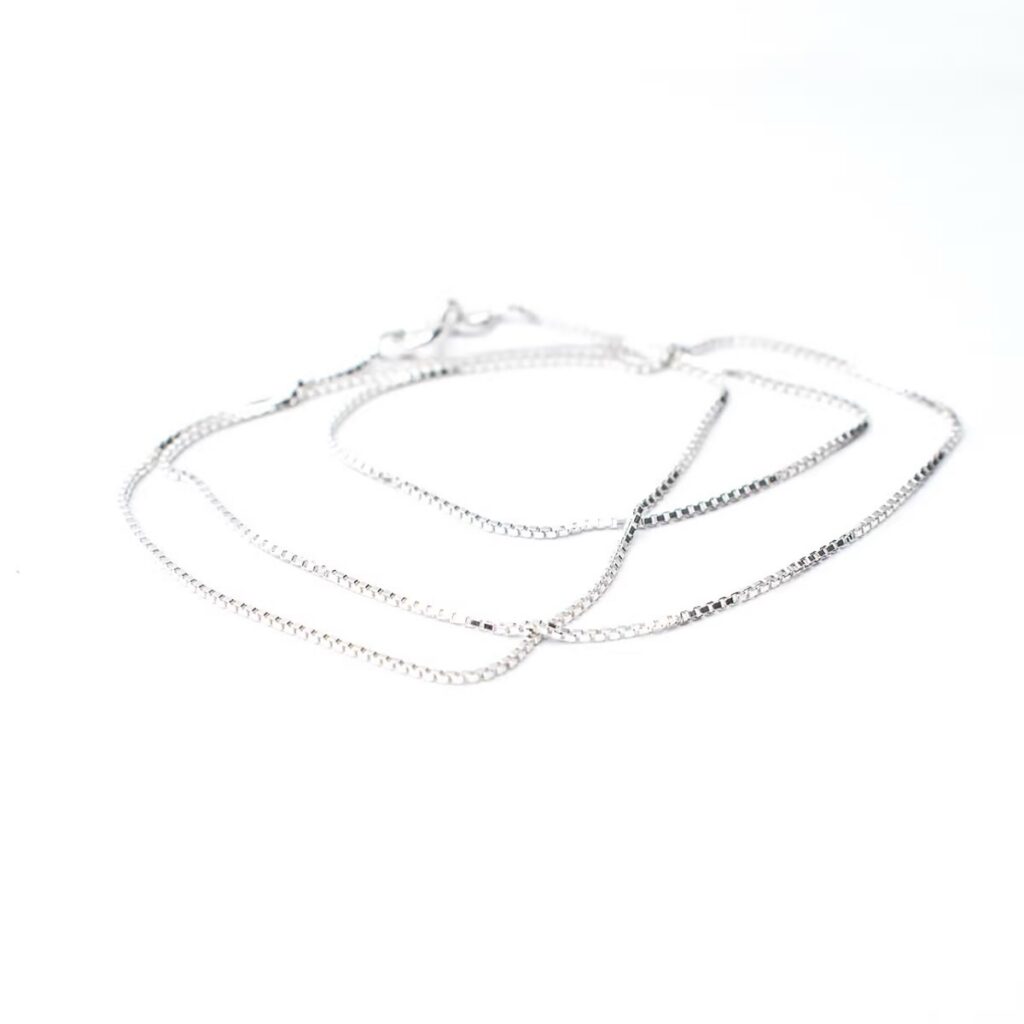 Stříbrný řetízek
