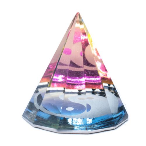 Křišťálová pyramida - Jin Jang