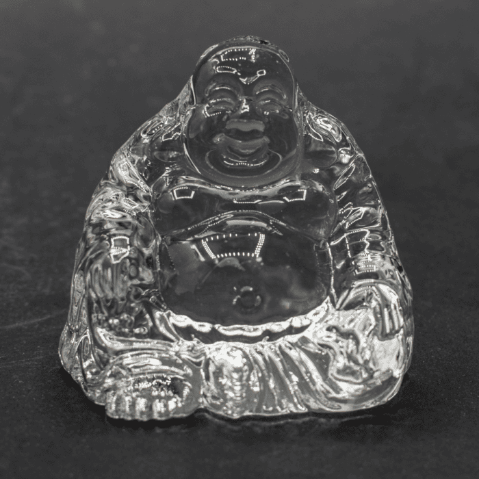 Smějící se Buddha hojnosti - soška Feng shui - skleněná