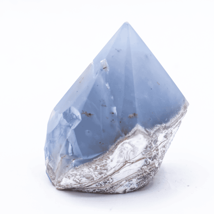 Chalcedon modrý - broušený hrot CHA52