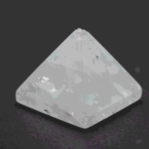 Křišťál - pyramida - tromlovaný kámen - VADA VAD221