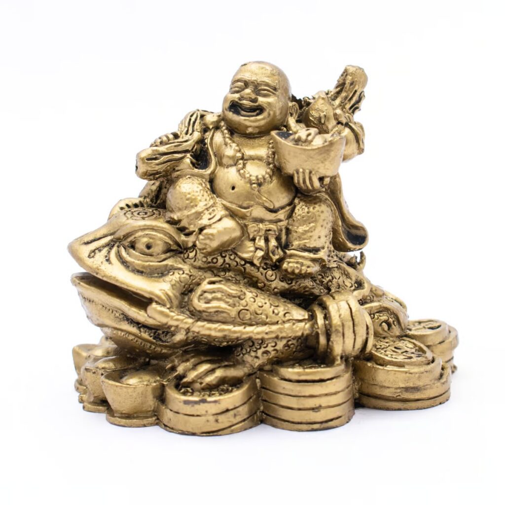 Buddha na třínohé žábě - soška Feng shui