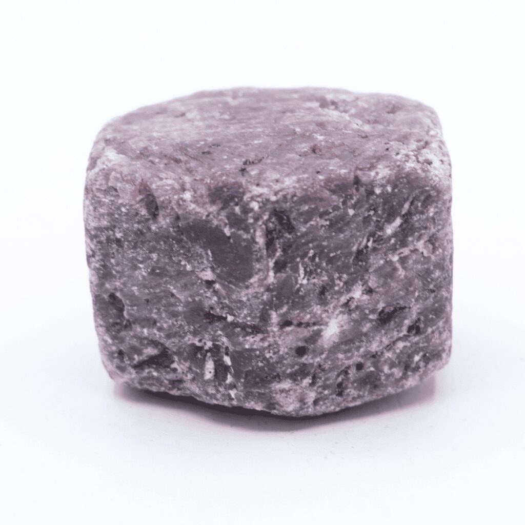 Rubín - surový kámen RUB6