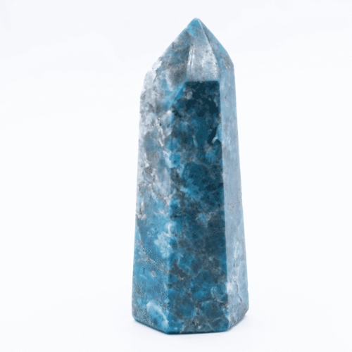 Apatit - obelisk - tromlovaný kámen APO24