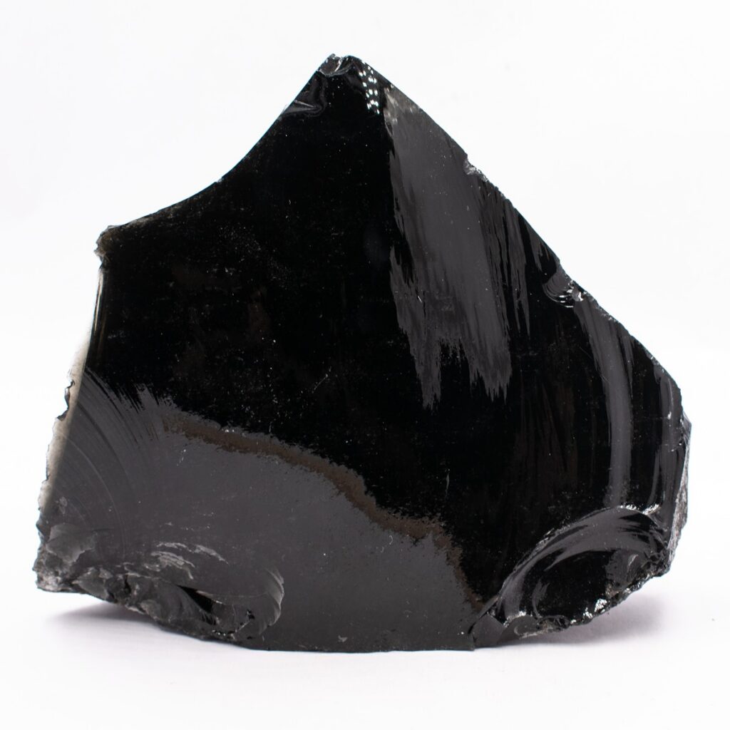 Obsidián černý - surový kámen OBC26