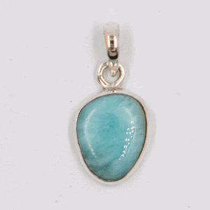 Larimar - tromlovaný kámen - stříbrný přívěsek LR209