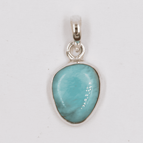 Larimar - tromlovaný kámen - stříbrný přívěsek LR209