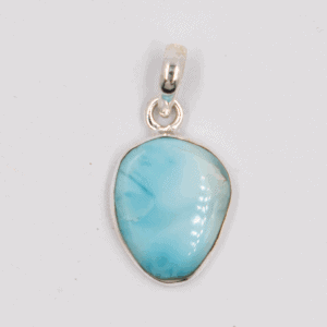 Larimar - tromlovaný kámen - stříbrný přívěsek LR211