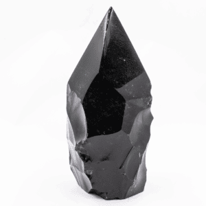 Obsidián černý - hrot - broušený kámen OBC38