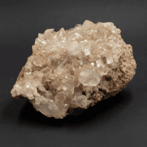 Křišťál - drúza K366A