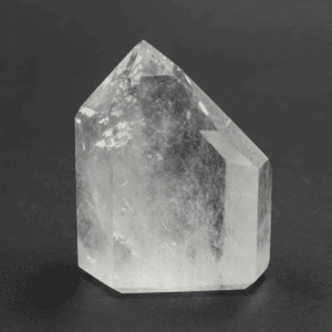 Křišťál - hrot - broušený kámen KH771