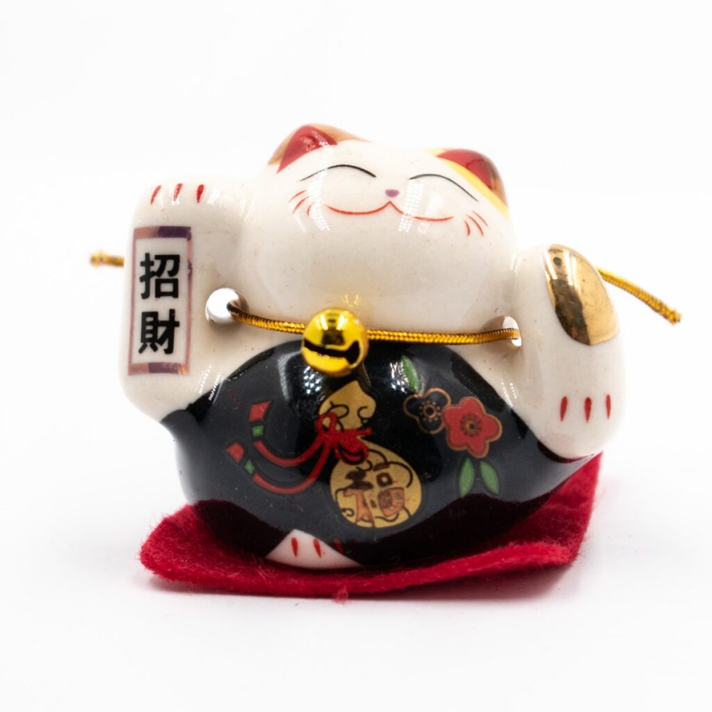 Maneki neko - mávající kočička - feng shui MAN2