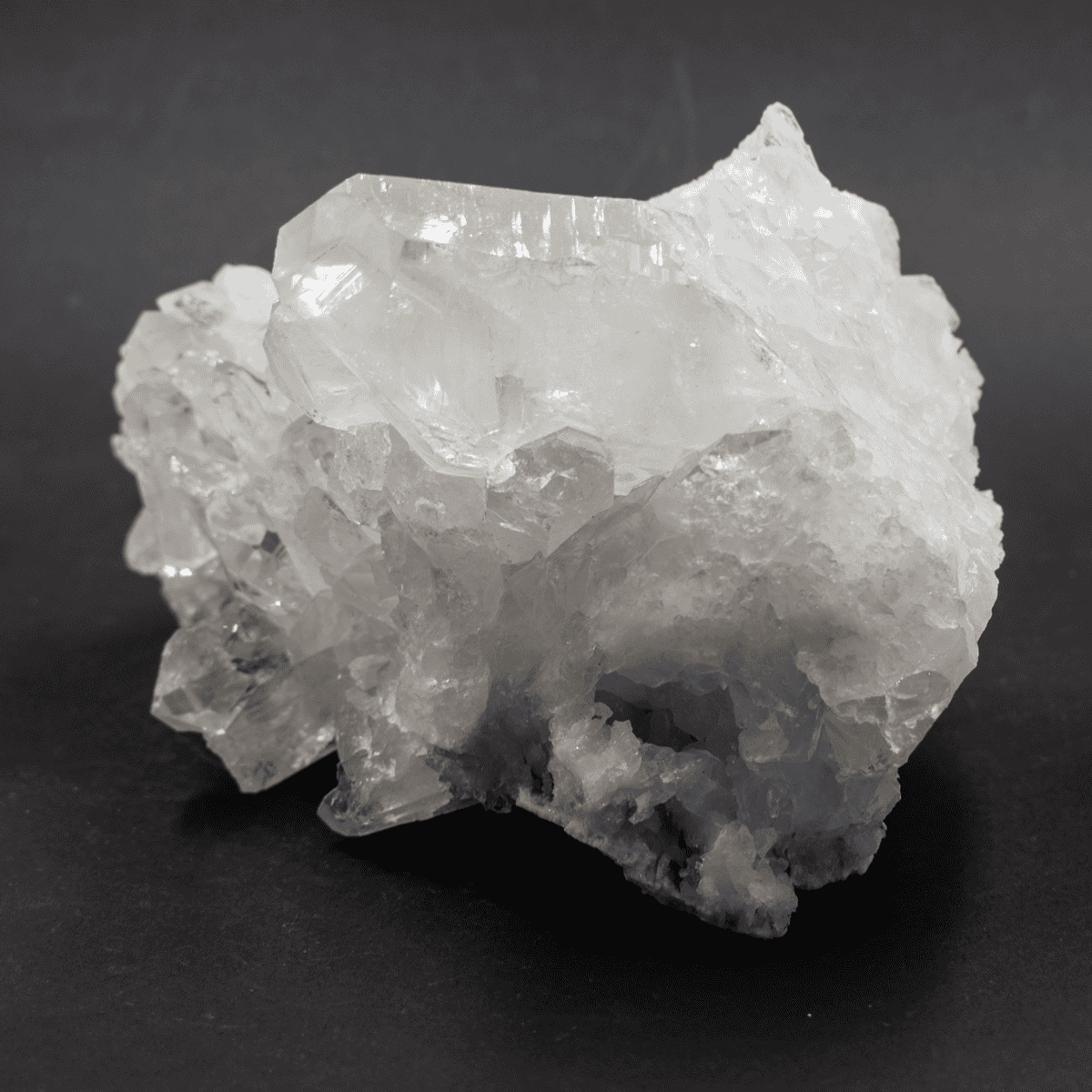 Křišťál - drúza K397