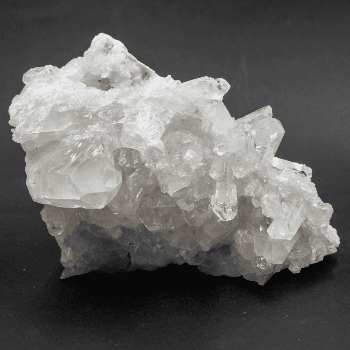 Křišťál - drúza K397