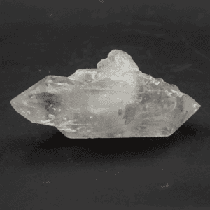 Křišťál - hrot - surový kámen K414